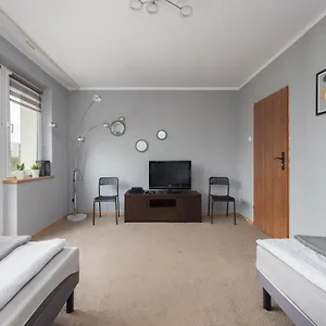 https://pokoje-wasilkowskiego.warsawhotelspoland.com